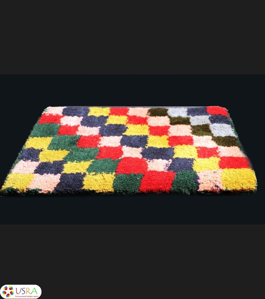 Tufted Woolen Carpet - Image 3